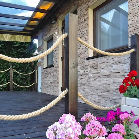 Mi Dzywodzie Near Sandy *